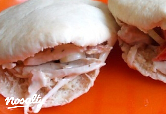 Pita csirkemellel töltve