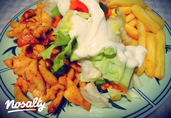 Gyors gyros tál salátával